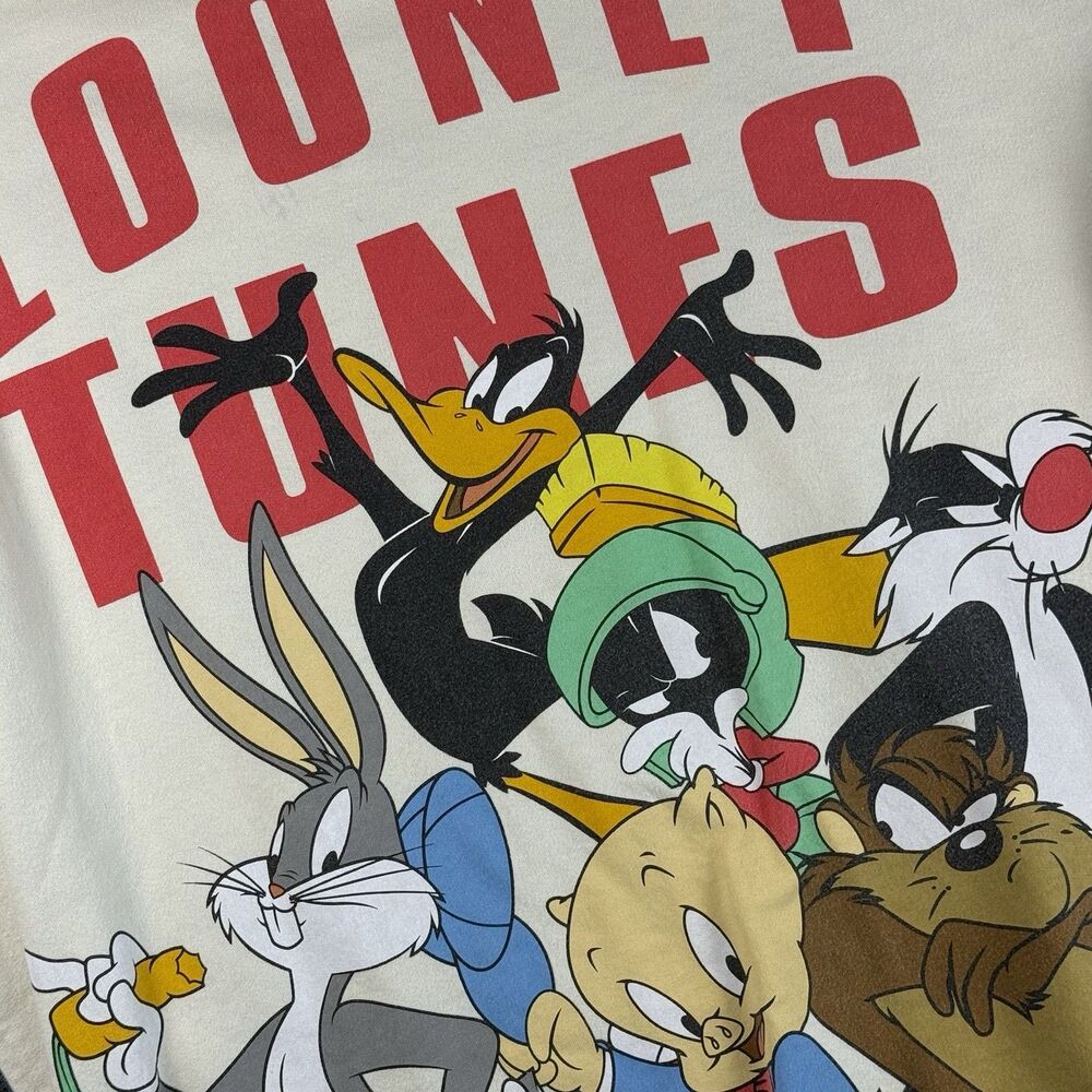 Looney Tunes Cartoon Crewneck Sweatshirt Warner Bros Fits Like Men’s Medium
